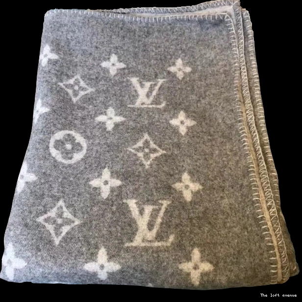 BLANKET GREY CUSTOM LV THROW 0731